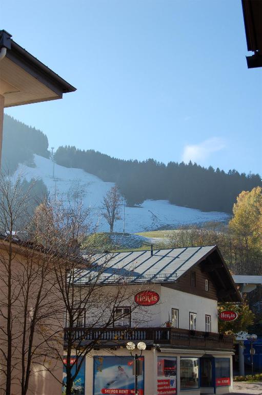 Appartementhaus Zell City By All In One Apartments Zell am See Exterior foto